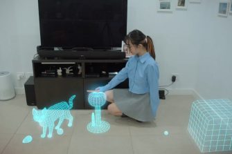 Holographic Cat