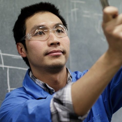 UNSW Student Engineer in the laboratory