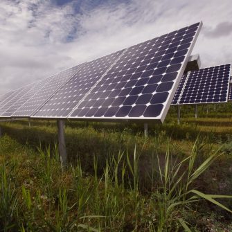 CHICAGO - SEPTEMBER 01:  Solar photovoltaic panels generate electricity at an Exelon solar power facility on September 1, 2010 in Chicago, Illinois. The 10-megawatt facility located on the city's south side is the largest urban solar installation in the United States. The 32,292 panels can generate more than 14,000 megawatt-hours of electricity per year, enough to meet the annual energy requirements of up to 1,500 homes.  (Photo by Scott Olson/Getty Images)