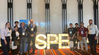 UNSW students visiting the Oil and Gas conference in Perth 002