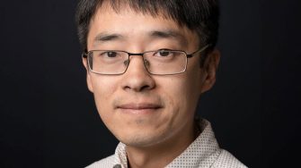 Headshot of Dr Kefeng Zhang