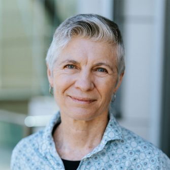 Headshot of Catherine Spooner