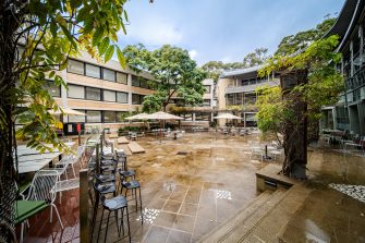 AGSM Short Stays outdoor courtyard