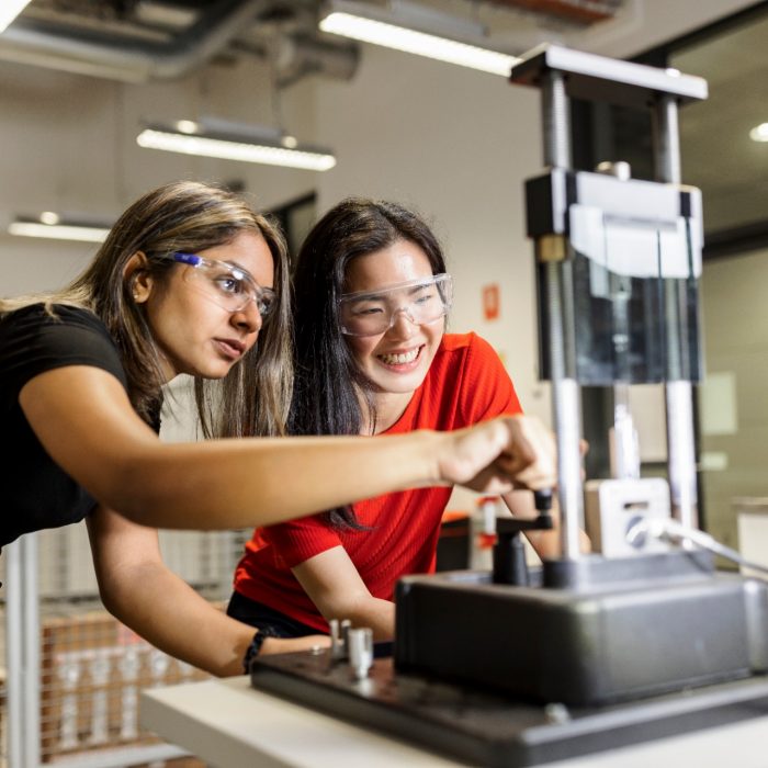 Students learning in the Science facilities at the UNSW Kensington campus