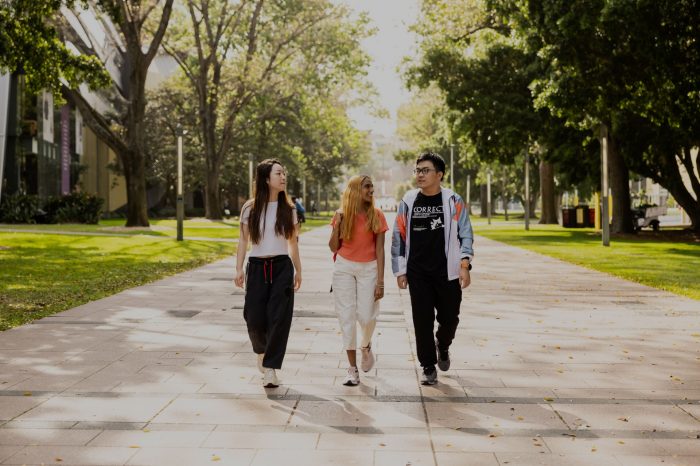 Student walking on campus at UNSW Sydney