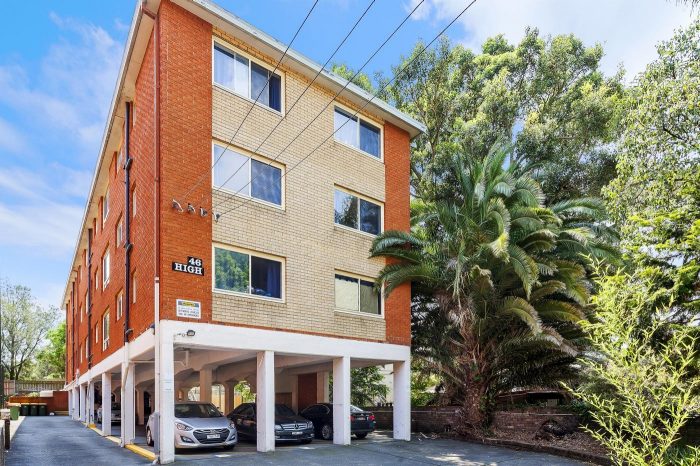 High Street Apartments are conveniently located right across the road from UNSW, striking the perfect balance for students with commitments outside of study.