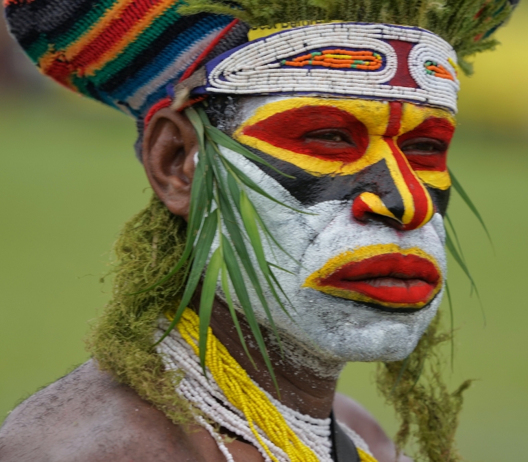 Closeup photo of PNG tribesman