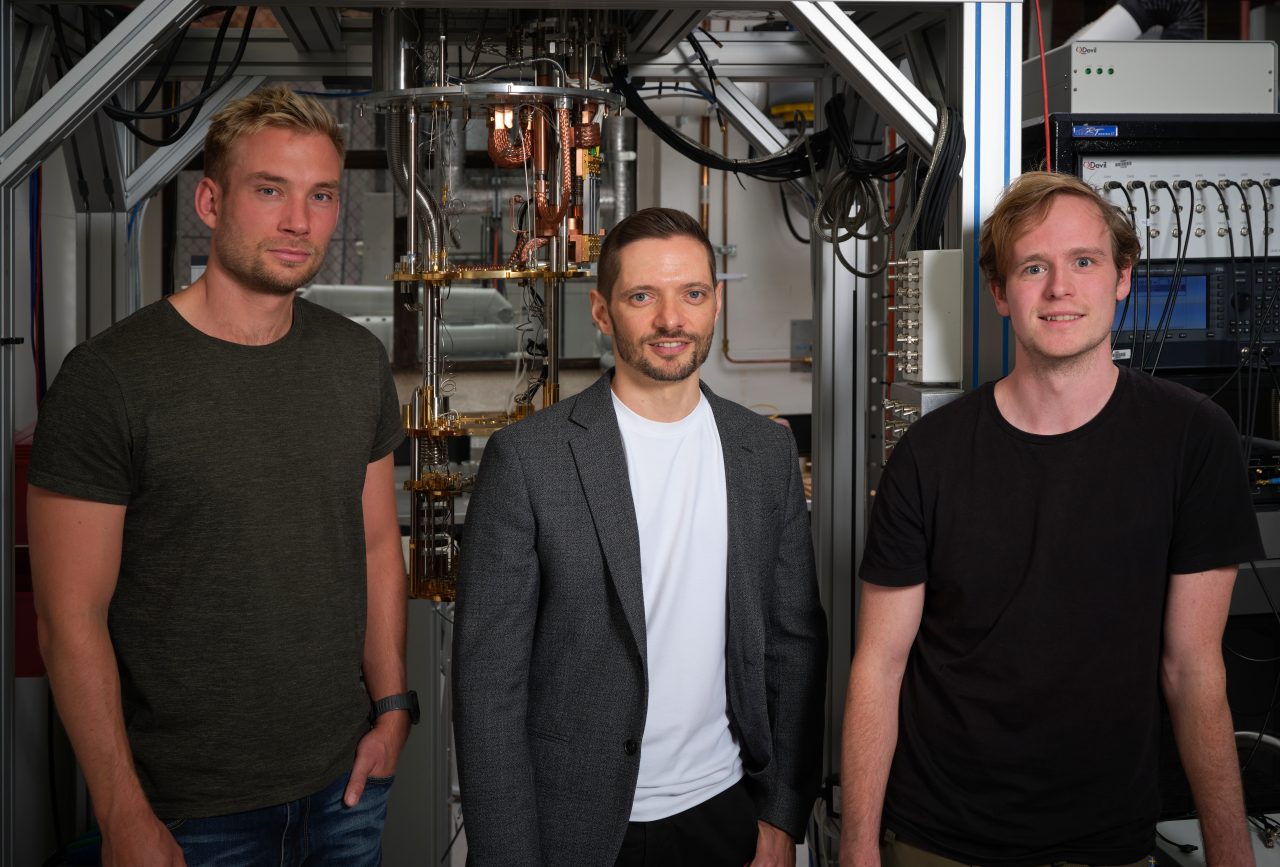 UNSW quantum technologies team: Dr Anders Kringhøj, A/Prof. Jarryd Pla, Arjen Vaartjes